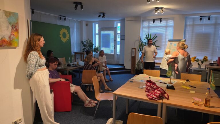 Programmabend: Jugend, Jugendpolitik, Demokratie und Gesellschaft