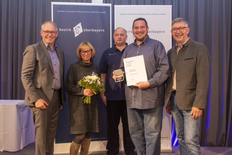Verleihung der Bezirksmedaille im Oktober 2025